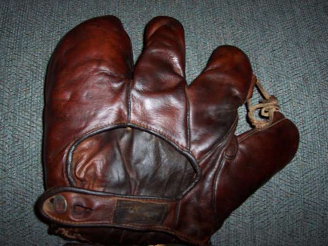 Walter Lutzke D&M G75 Back
